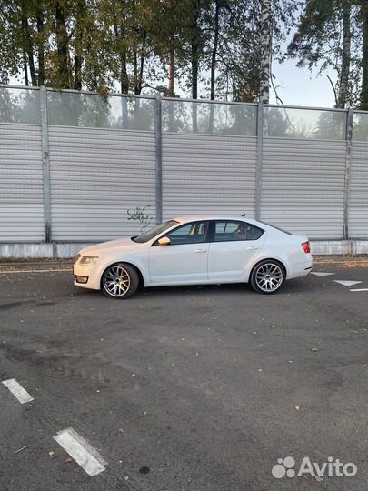 Skoda Octavia 1.8 AMT, 2015, 165 000 км