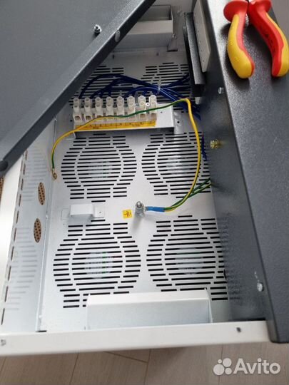 Трёхфазный стабилизатор Герц Э 16-3/25 V3.0