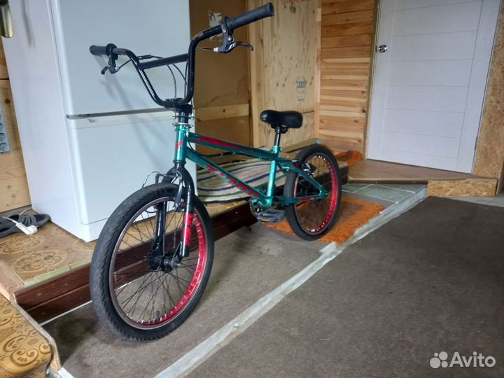 Трюковой велосипед bmx бу