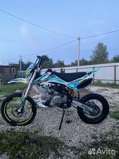 Regulmoto seven 125e