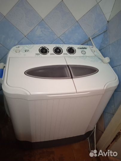 Стиральная машина с вертикальной загрузкой