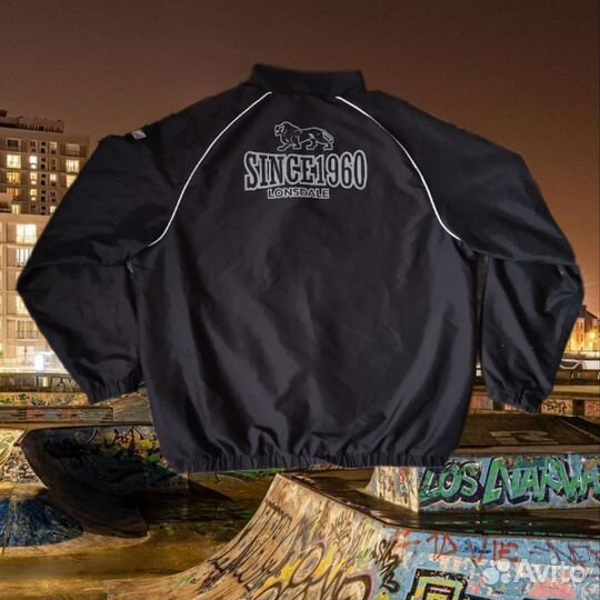 Ветровка Lonsdale