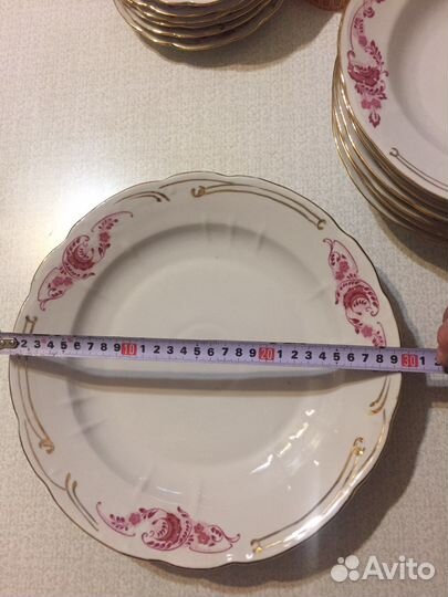 Набор праздничной посуды