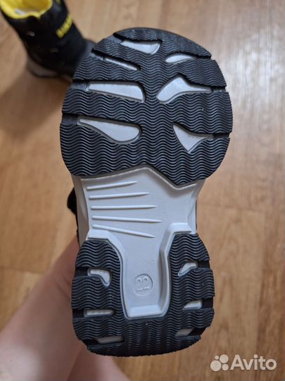 Ботинки зимние 22