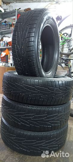 Kumho I'Zen KW31 225/65 R17