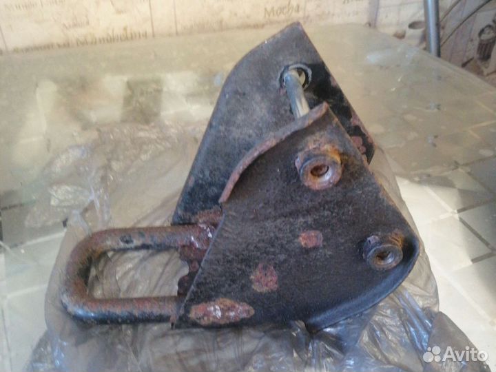 Задний буксировочный крюк mitsubishi asx