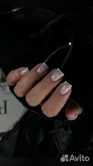 Маникюр педикюр Большевиков Дыбенко