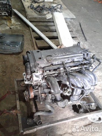 Двигатель вольво S40,модель В4164S3