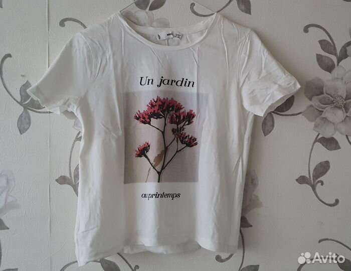 Футболки женские разм.S