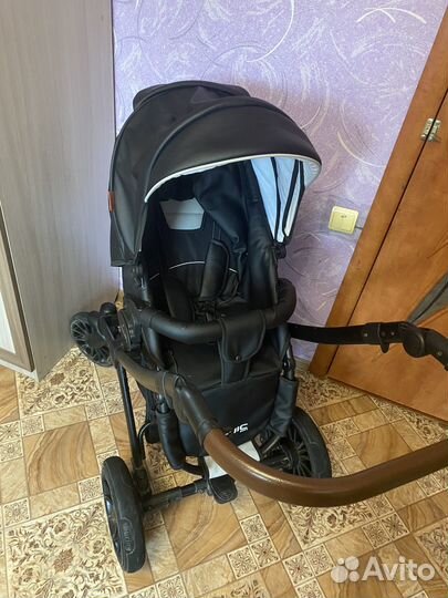 Коляска 3 в 1 из эко кожи