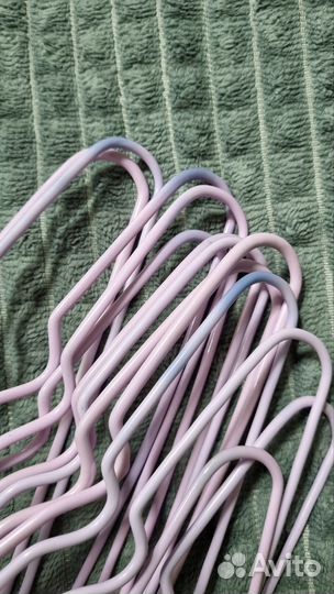 Вешалки плечики комплект