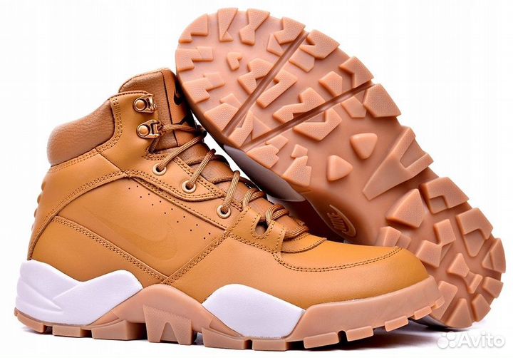 Ботинки Nike Rhyodomo