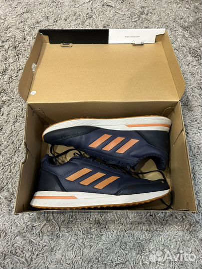 Кроссовки adidas run 70s