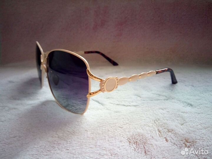 Солнцезащитные очки женские