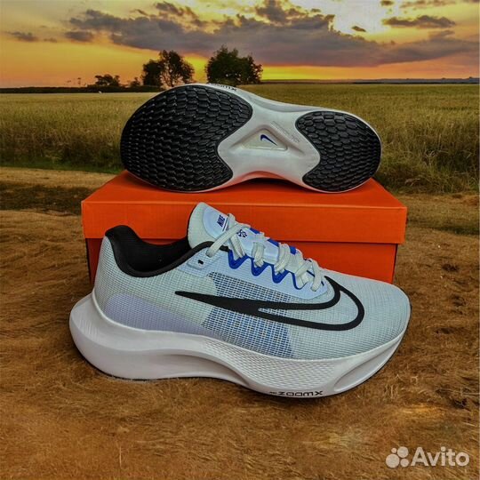 Беговые кроссовки nike zoom fly 5