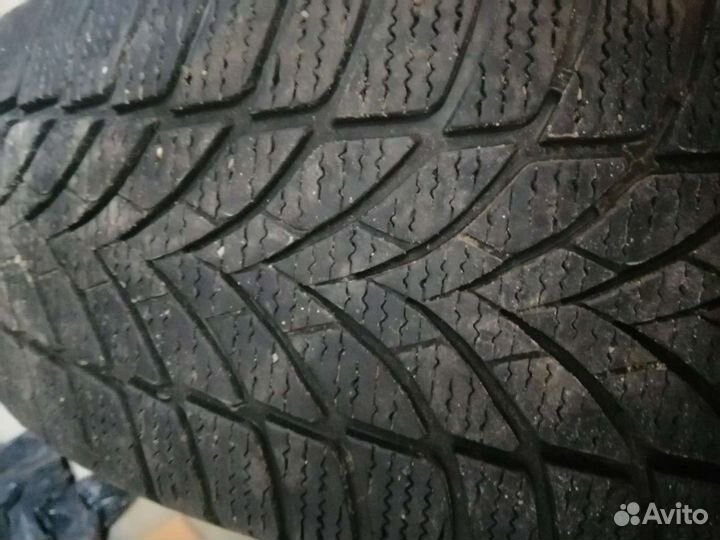 Goodyear UltraGrip Ice 2 205/55 R16 94C