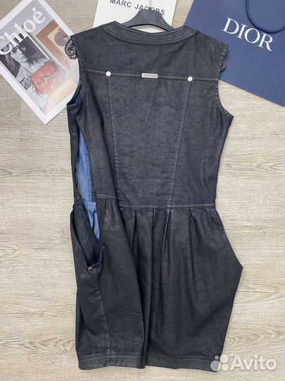 Джинсовое платье Roccobarocco