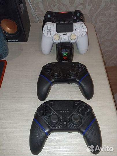 PlayStation 4 Slim (1 TB)