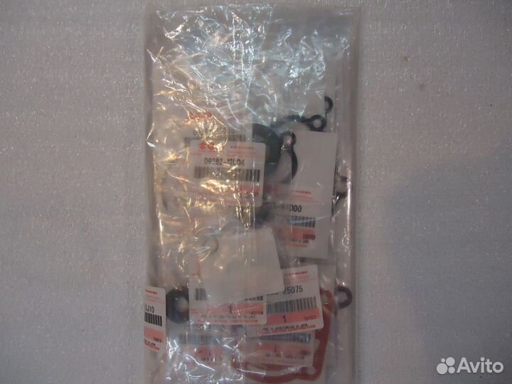 Продам рем. комплект прокладок Suzuki DT9.9-15 л