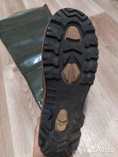 Сапоги болотники