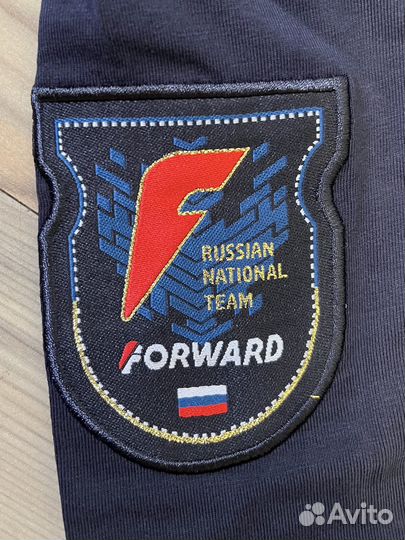 Футболка Forward