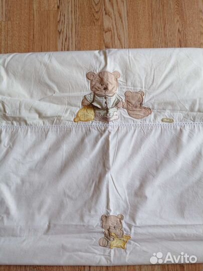 Коврик, бортик для детской кроватки