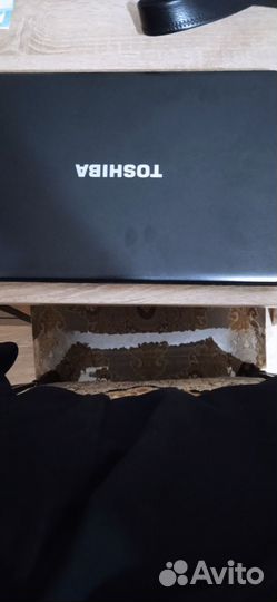 Ноутбук toshiba