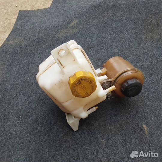 Chevrolet captiva 2.4 расширительный бачок