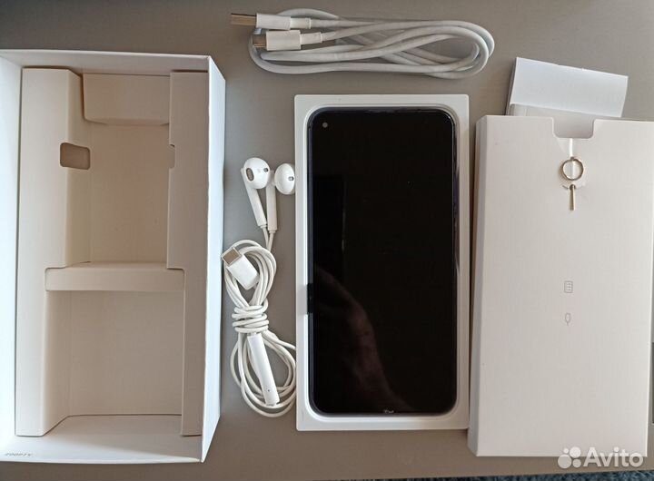 HUAWEI Nova 5T, 8/128 ГБ