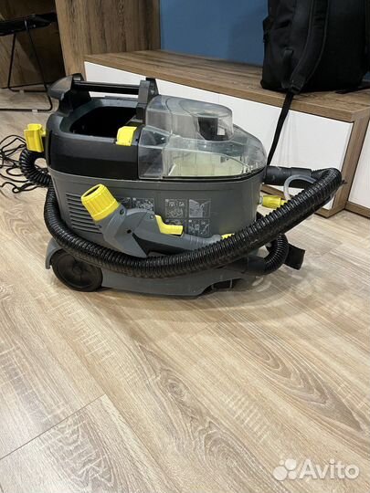Моющий пылесос Karcher