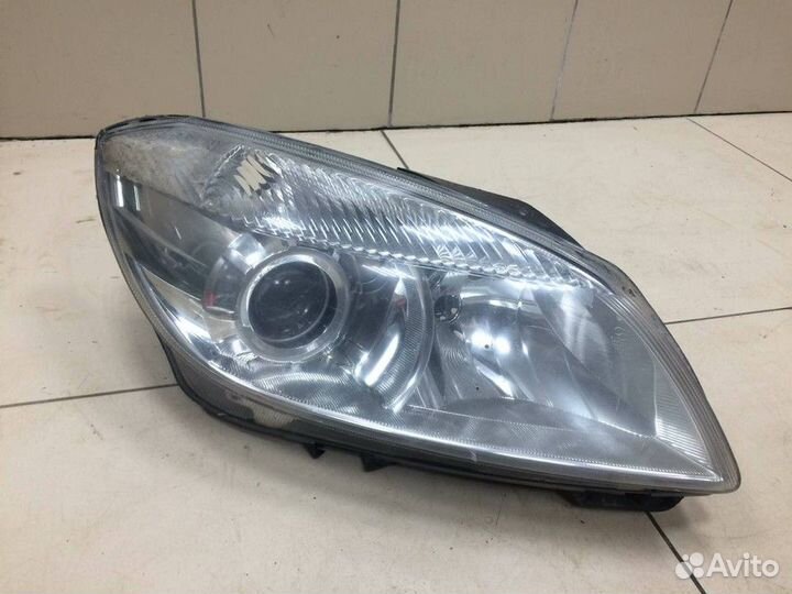 Фара правая (ремкомплект) Skoda Fabia
