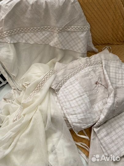 Набор в детскую кроватку