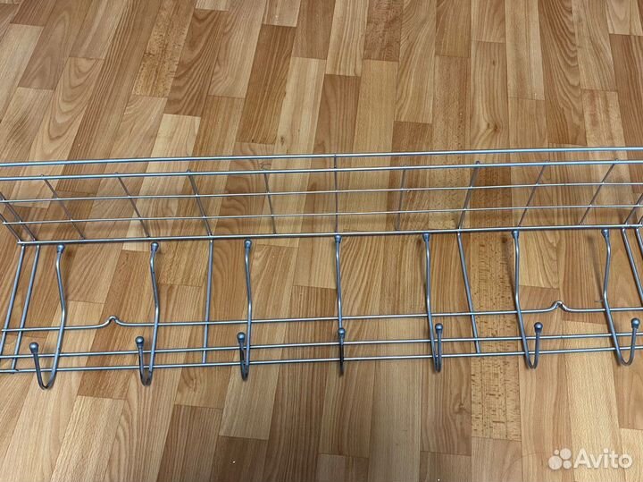 Вешалка в прихожую