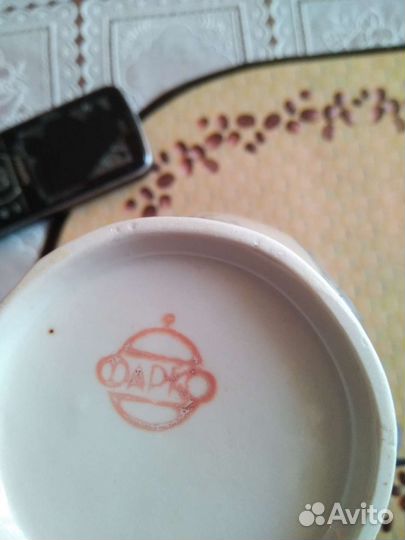 Фарфоровый чайный сервиз