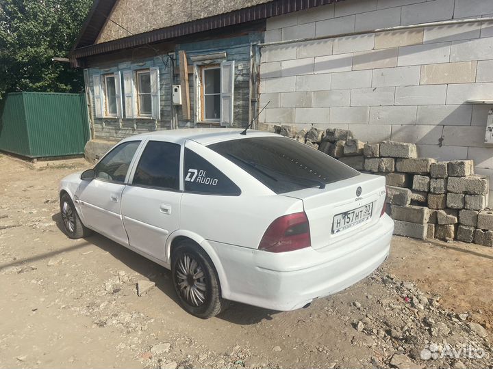 В разборе opel omega b