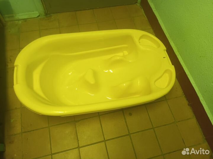 Ванночка для купания с горкой