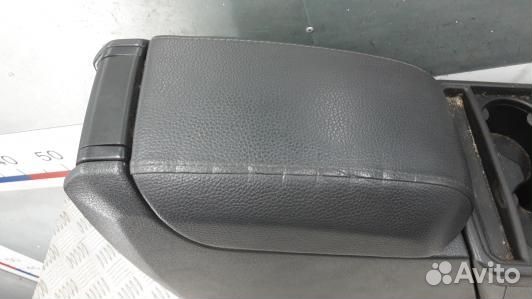 Подлокотник центральный volvo XC90 1 (TNT07IX01)