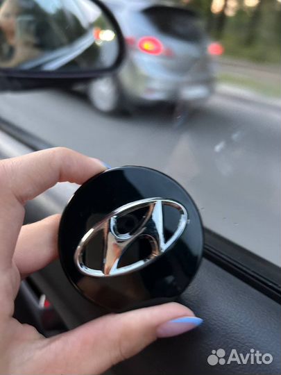 Колпачки(комплект) на литые диски hyundai 60 мм