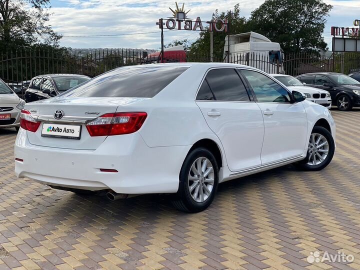 Toyota Camry 2.5 AT, 2012, 235 287 км