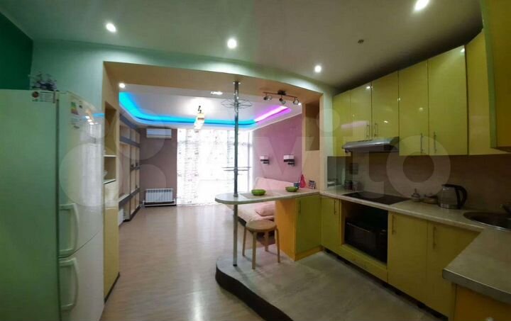 2-к. квартира, 40 м², 9/16 эт.