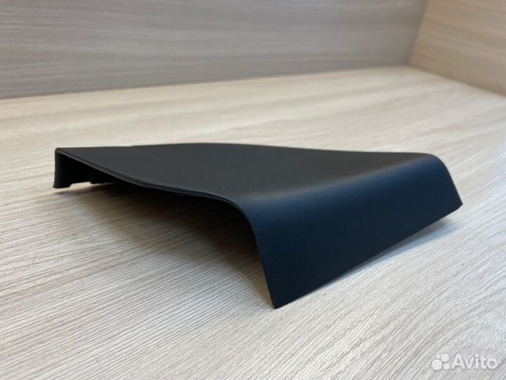 Уголок зеркала передний правый LADA X-Ray