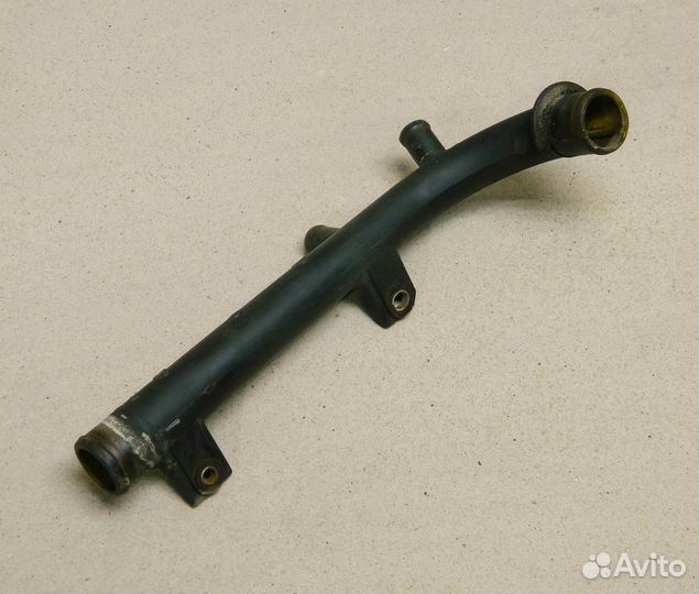 Патрубок охлаждения Nexia