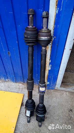 Привод правый в сборе вольво V50 S40