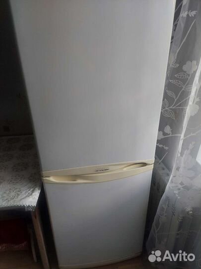 Холодильник бу