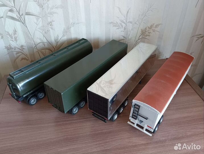Полуприцепы от New Ray