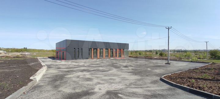 Сдам торговое помещение, 524 м²