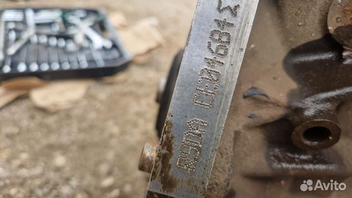 Блок цилиндров Ford Focus 3 St 2.0 R9DA 2014-2019