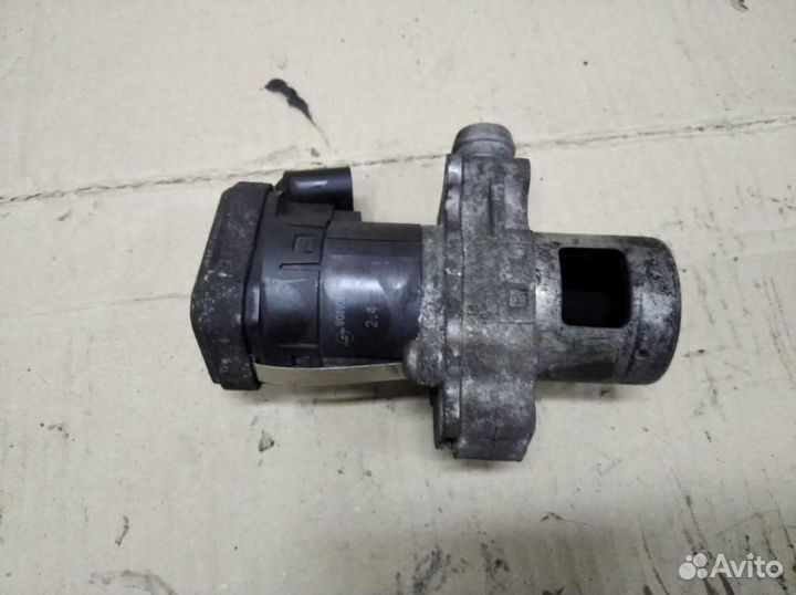 Клапан EGR w906 Sprinter 646.985 2008