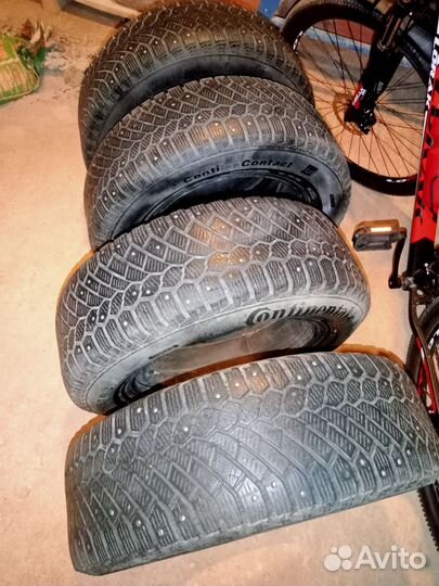 Continental Conti4x4IceContact 215/65 R16 102T