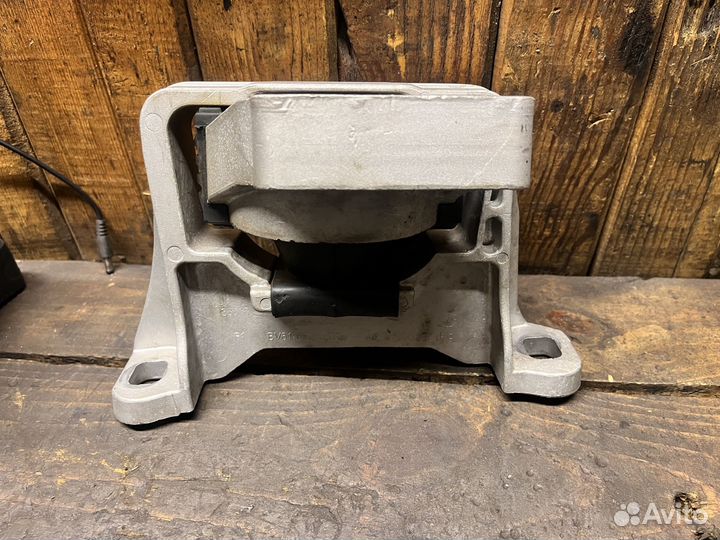 Гидроопора Форд Куга 2.0 2.5 Ecoboost